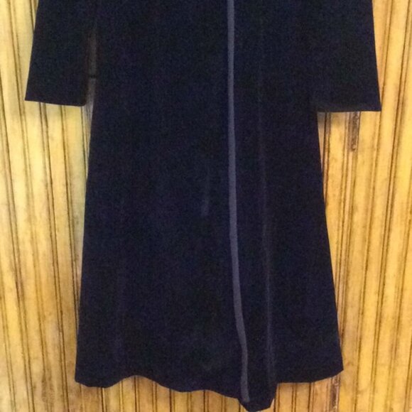 Msquared Maxi Velvet Coat - Picture 3 of 6